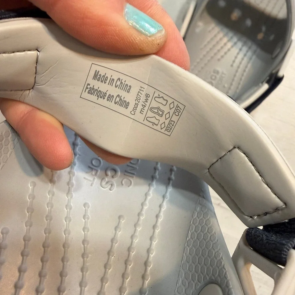 Crocs Classic All Terrain Strap Sandals Light Gray men 4 women's‎ 6